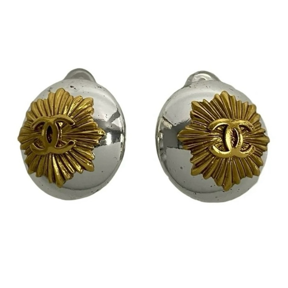 Chanel Coco Mark Metal Clip Earrings - Picture 3 of 12
